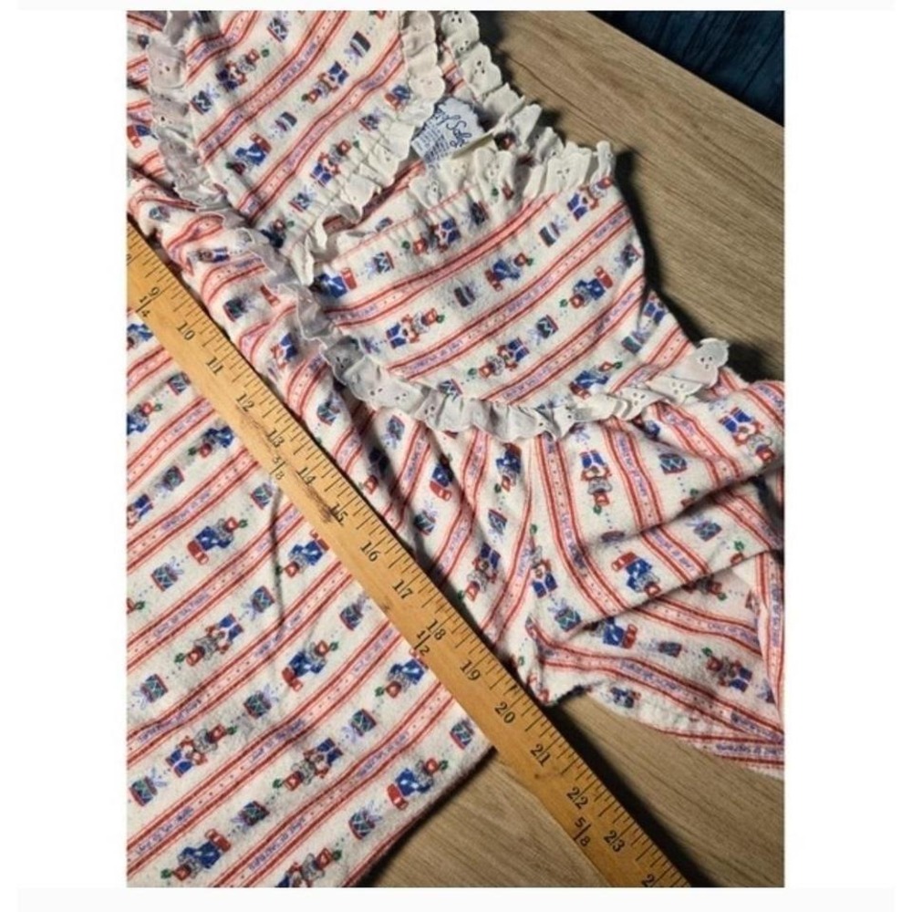 Lanz of Salzburg Traditional nightgown Medium  cottagecore vintage sleepwear - Picture 5 of 8